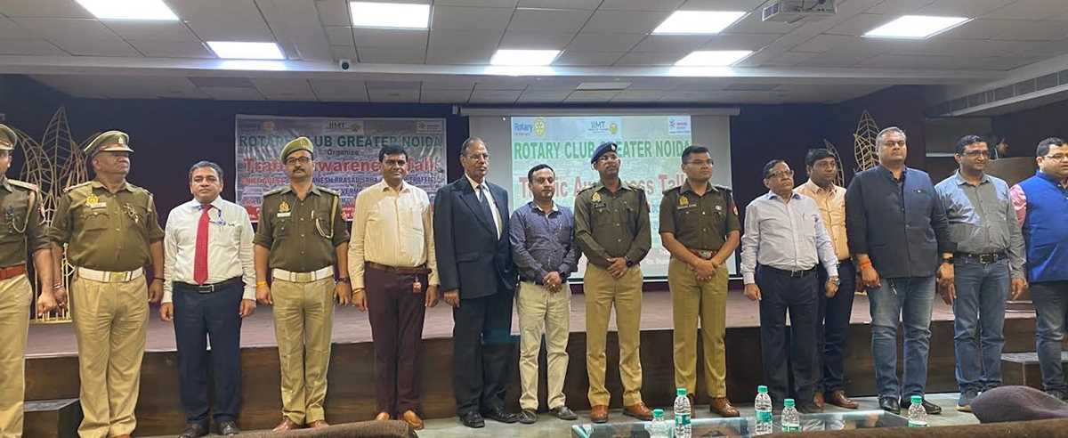 यातायात जागरूकता गोष्ठी व नुक्कड़ नाटक का आयोजन